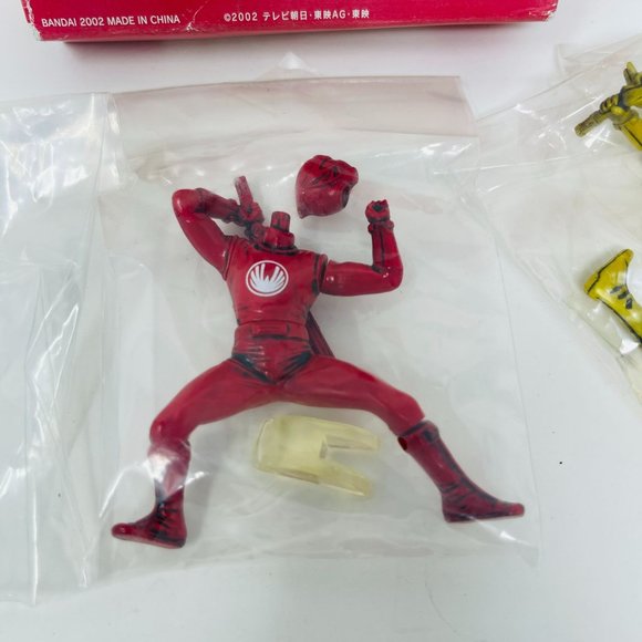 Super Sentai 26th Anniversary Hurricaneger HG Limited Edition Figure Set - Picture 5 of 8